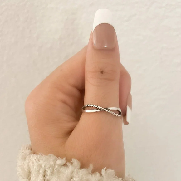 925 Sterling Silver Criss Cross Ring Dainty Layer Ring Stack Ring Band - Picture 4 of 9